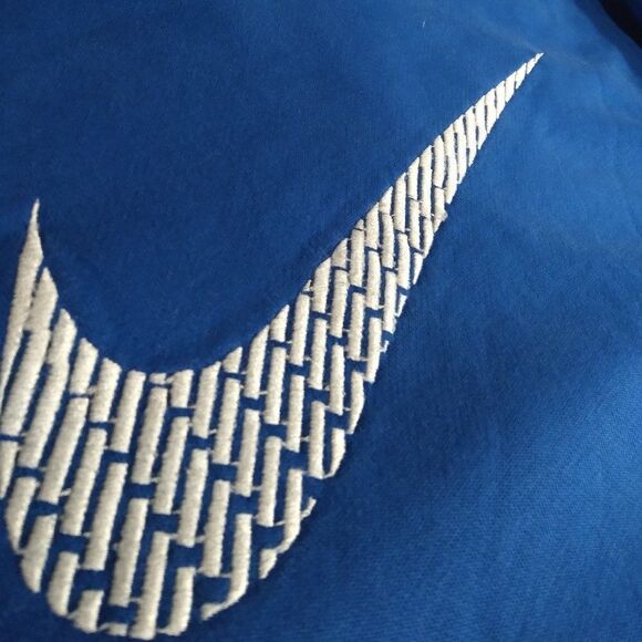 Nike Swoosh Logo Embroidered Hoodie Sweatshirt - Picture 4 of 10